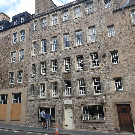 Canongate - Spacious And Historic 2 Bed Flat On Royal Mile Apartment Edinburgh Ngoại thất bức ảnh