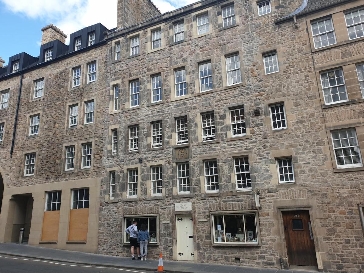 Canongate - Spacious And Historic 2 Bed Flat On Royal Mile Apartment Edinburgh Ngoại thất bức ảnh