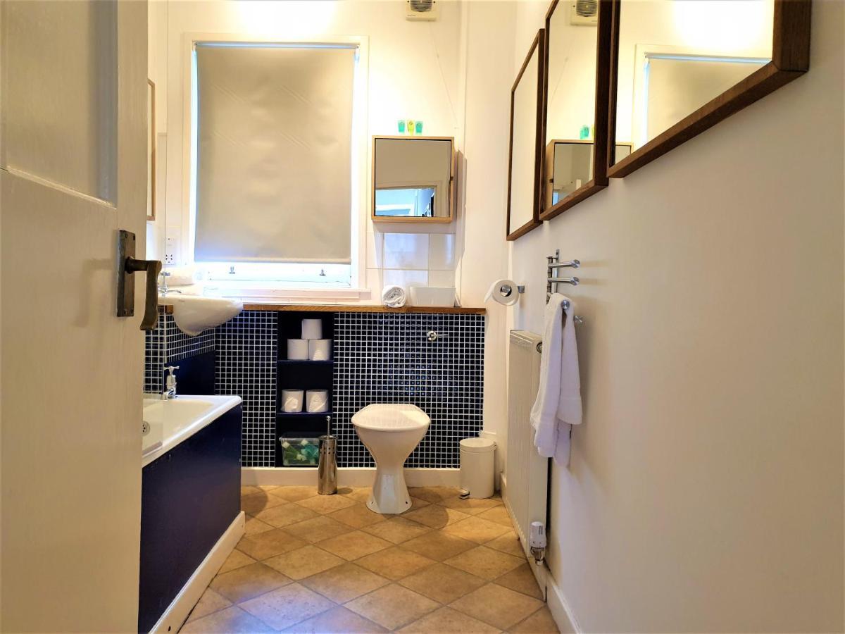 Canongate - Spacious And Historic 2 Bed Flat On Royal Mile Apartment Edinburgh Ngoại thất bức ảnh
